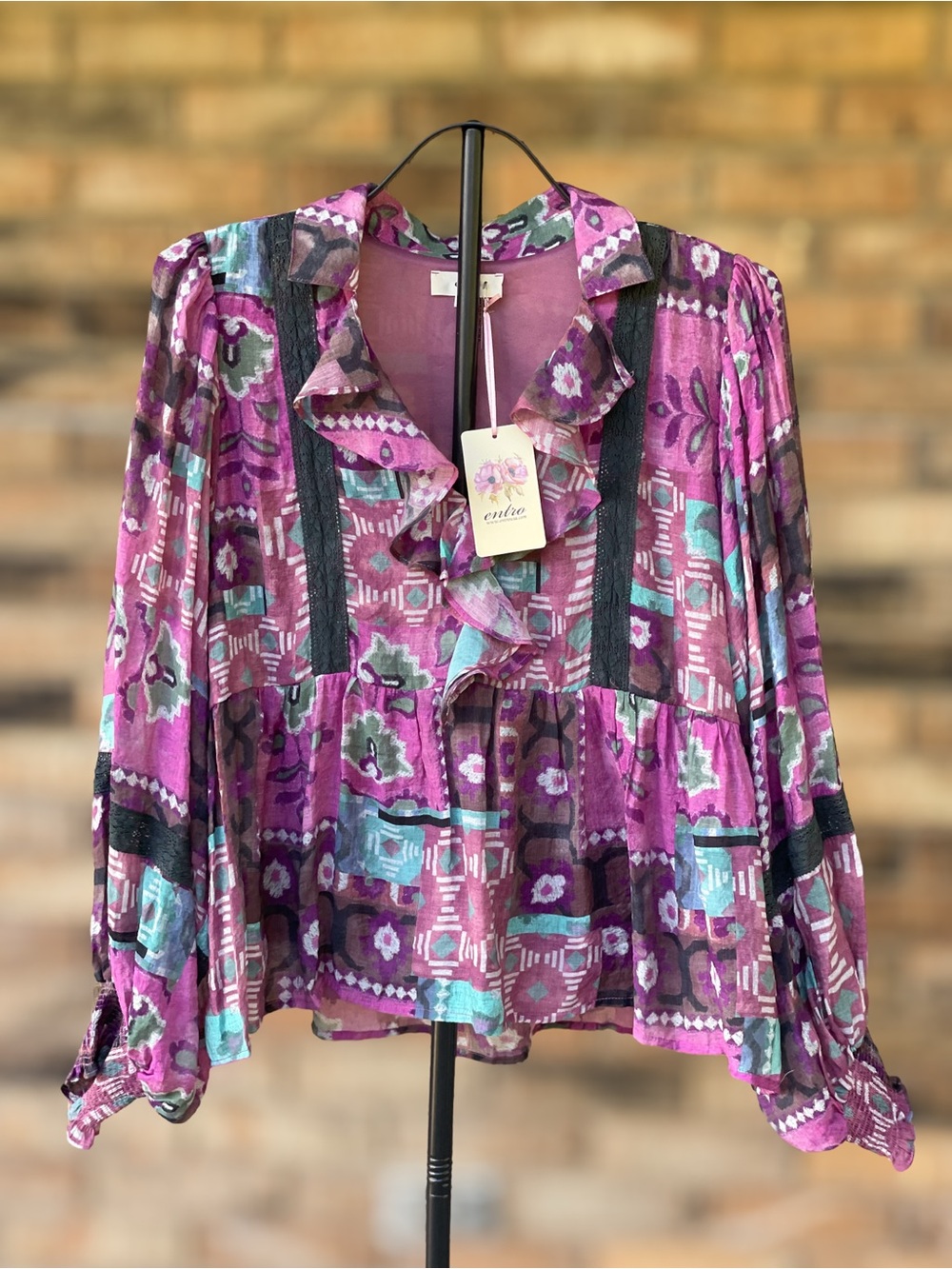 Entro NWT Purple Boho Abstract Print Ruffle Blouse Large